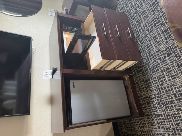 Micro-fridge cabinet with drawers